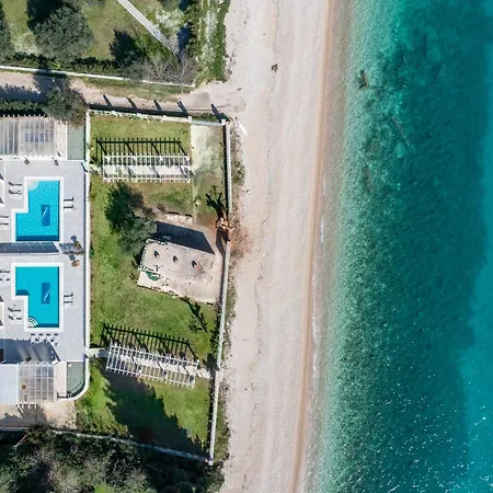 Villa Mcn By Whitedream Barbati