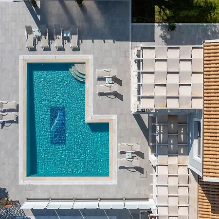 Villa Mcn By Whitedream *